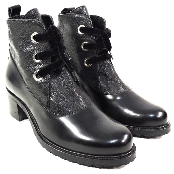 DONNA SOFT 🇮🇹 WOMEN'S BLACK LEATHER COMFORT FASHION  BOOTIE - Picture 2 of 7